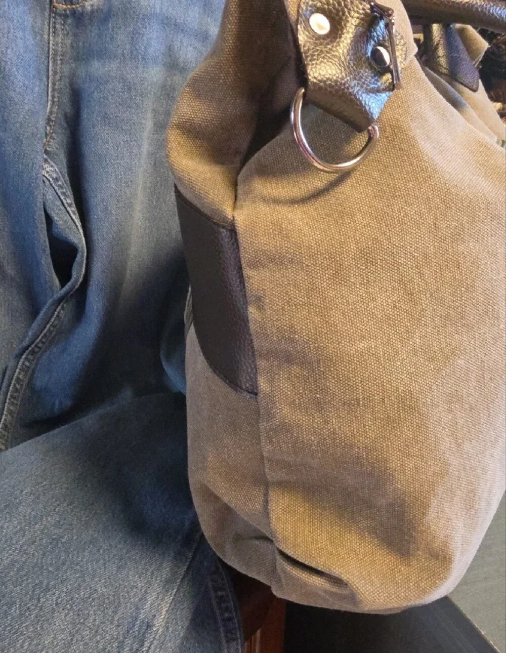 Classic Fashion spacious olive